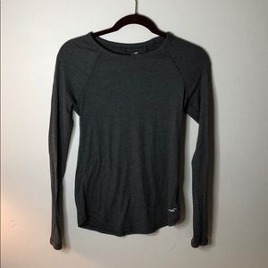 Grey hollister shirt